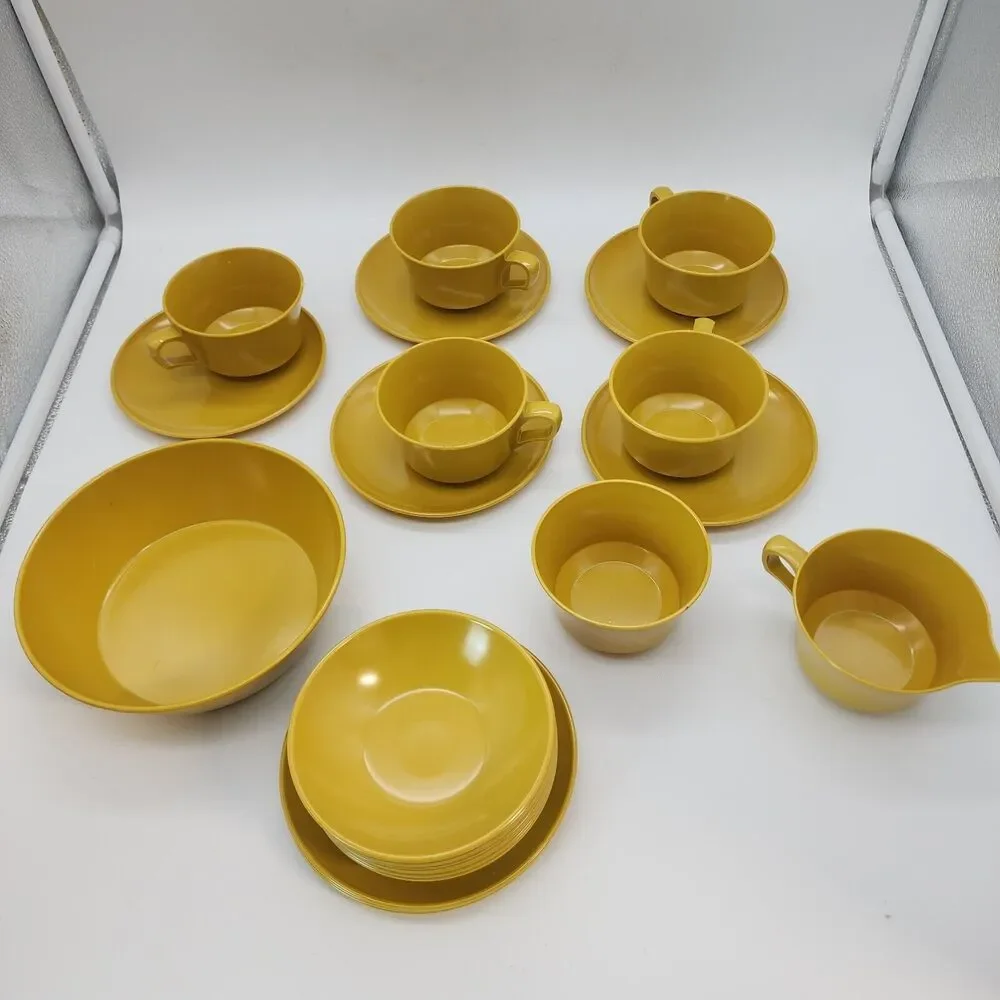 Vintage Melamine Coffee Cups Bowls Plates Harvest Yellow 24 Ct Allied Chemical